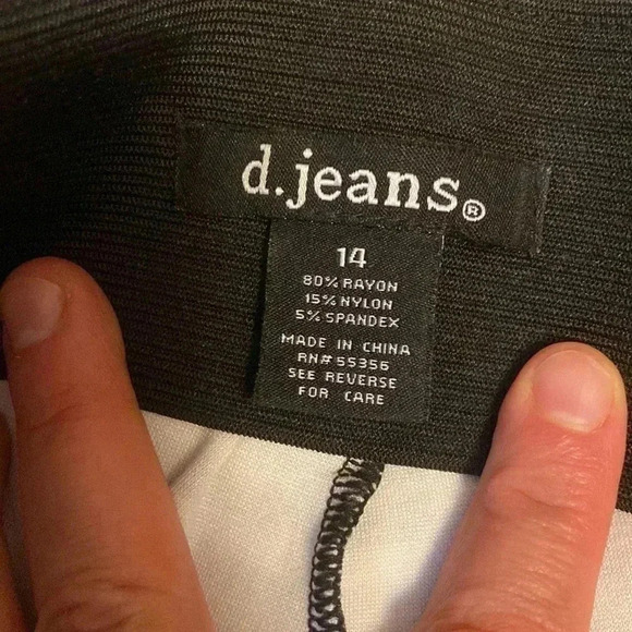 Plus size  summer capris pants, stretchy , plaid design,New Condition - Picture 10 of 11